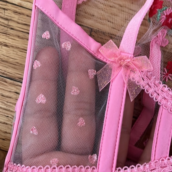 For love & Lemons Whimsical Garden Underwire Bra collaboration w Victoria Secret - Picture 8 of 11